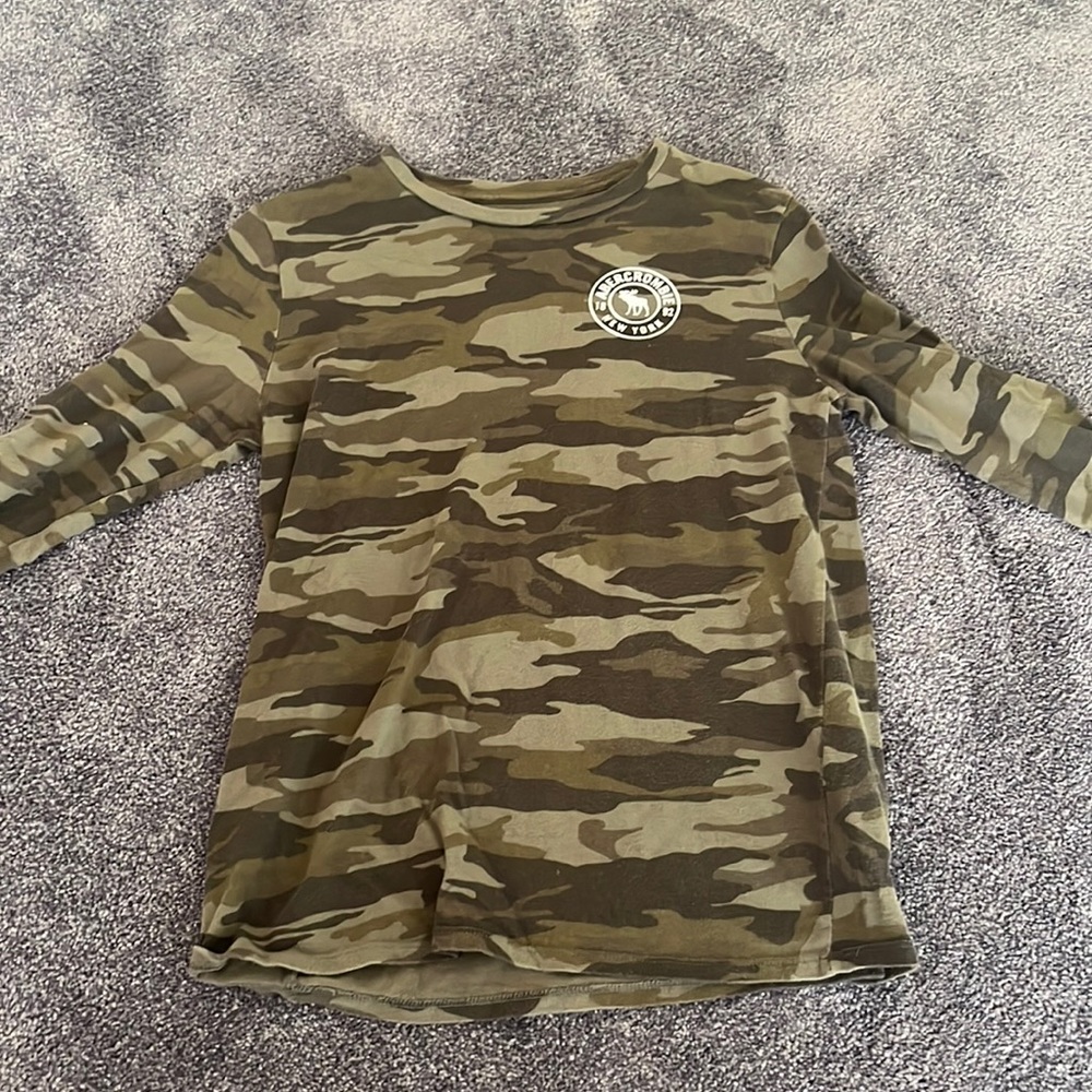 Abercrombie Camo long sleeved shirt